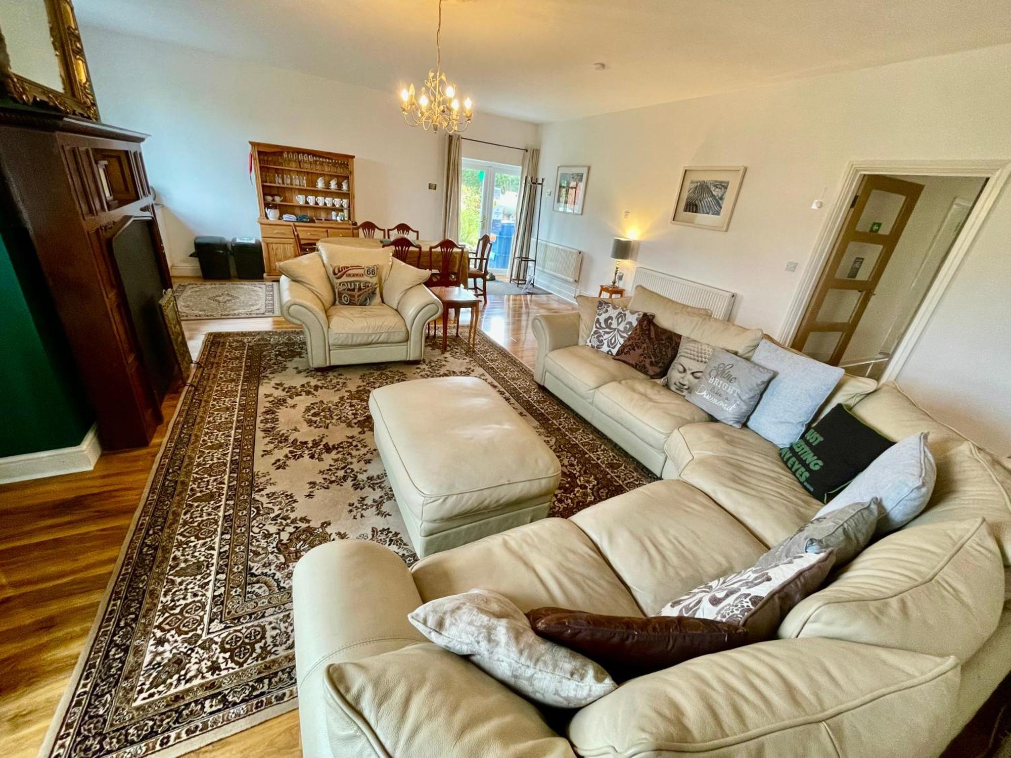 Spacious 3 bedroom garden apartment in Snowdonia National Park Garndolbenmaen Exterior foto